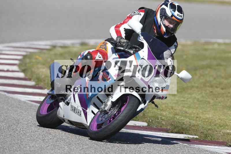 /01 02.04.2026 MAZ ADR/Gruppe gelb Gruppe gruen/3